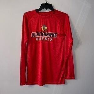 Blackhawks Hockey long sleeve shirt red, white and black NHL small